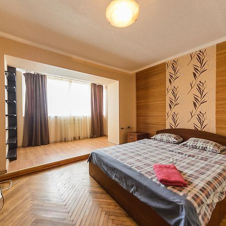 Квартира По Улице Антоновича, 158 Kijev Kültér fotó