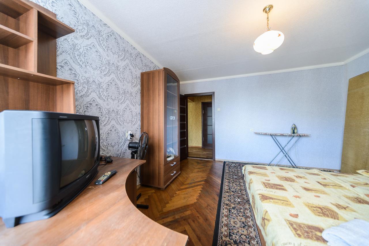 Квартира По Улице Антоновича, 158 Kijev Kültér fotó