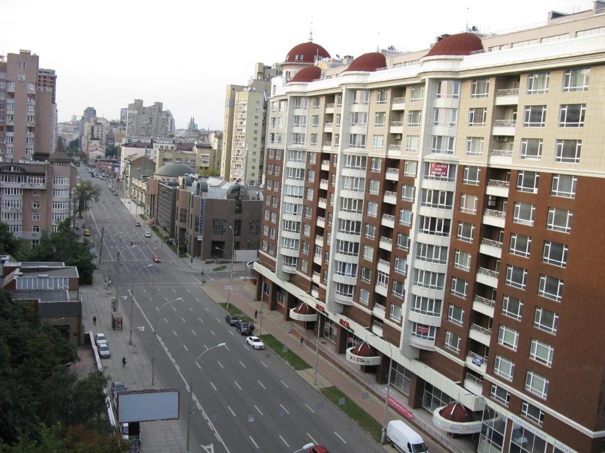 Квартира По Улице Антоновича, 158 Kijev Szoba fotó
